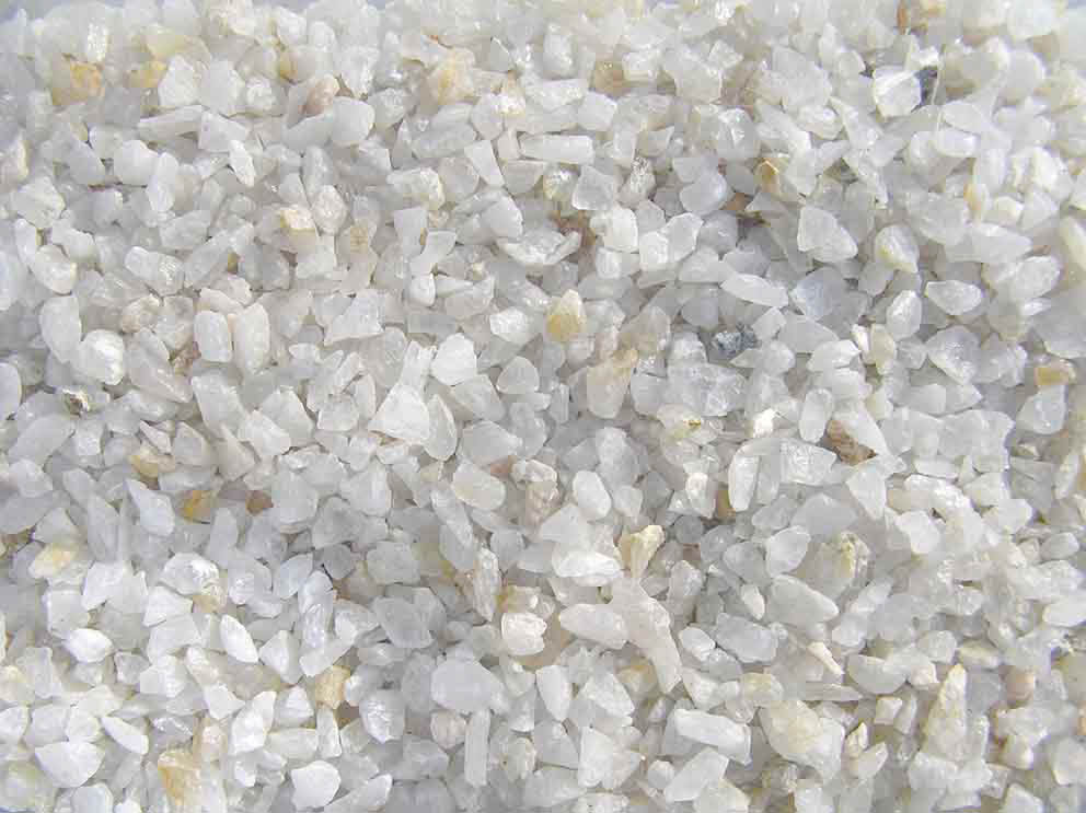Песок кварцевый (фракция 2-5мм) по 1 кг